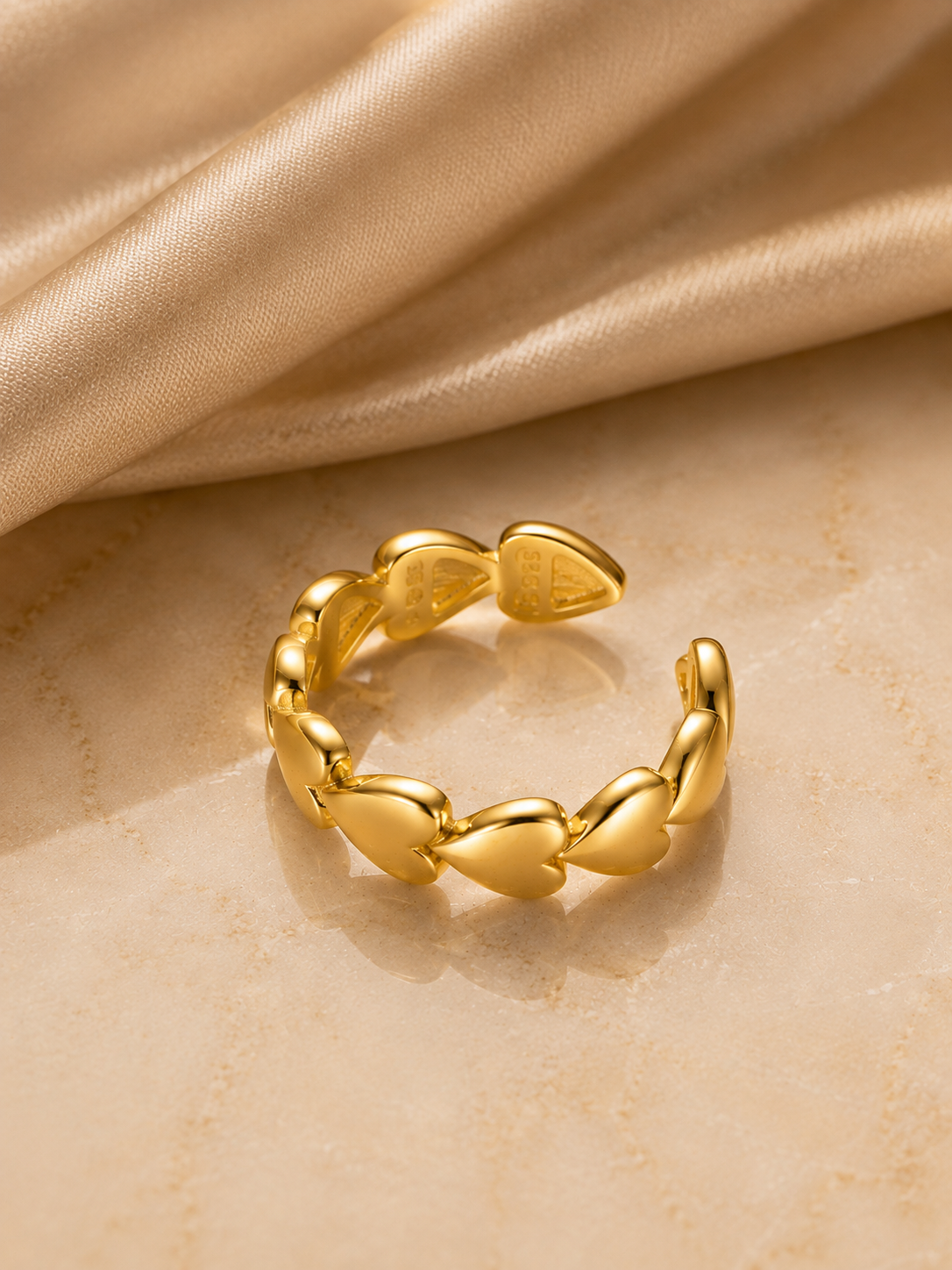 Amora Heart Ring