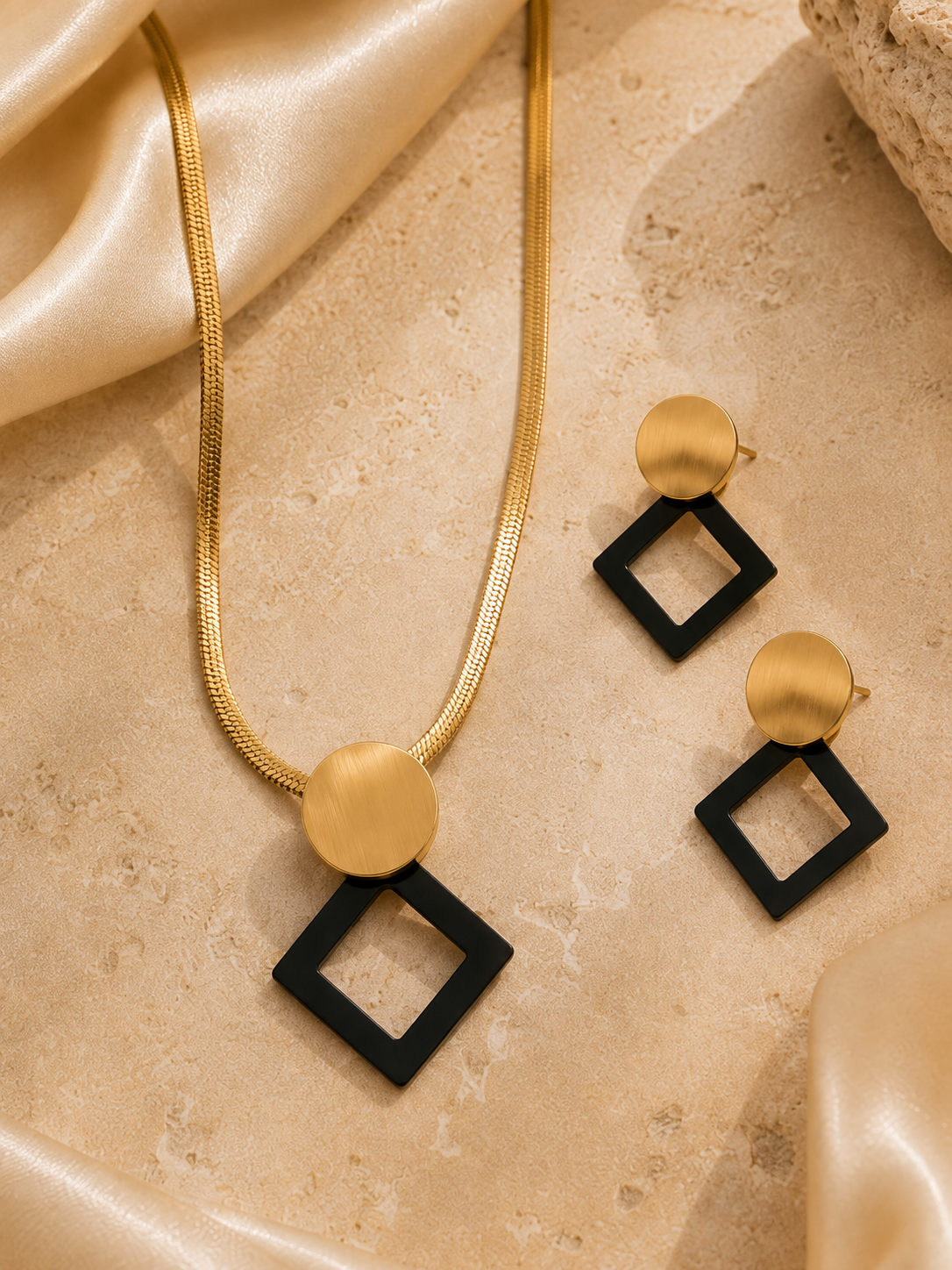 Aurelia Square Jewellery Set