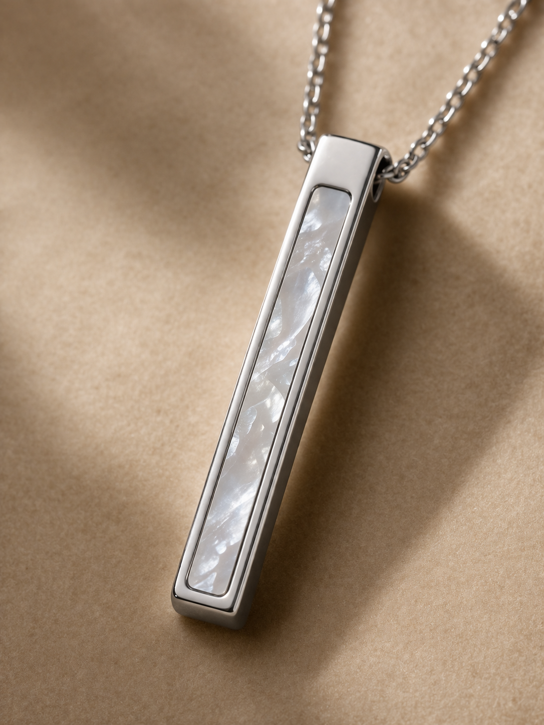 Bar Pendant Necklace – Briset London