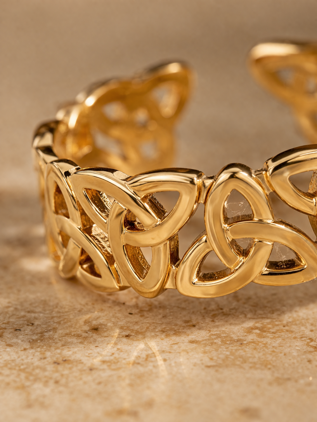 Celtic Knot Ring – Briset London