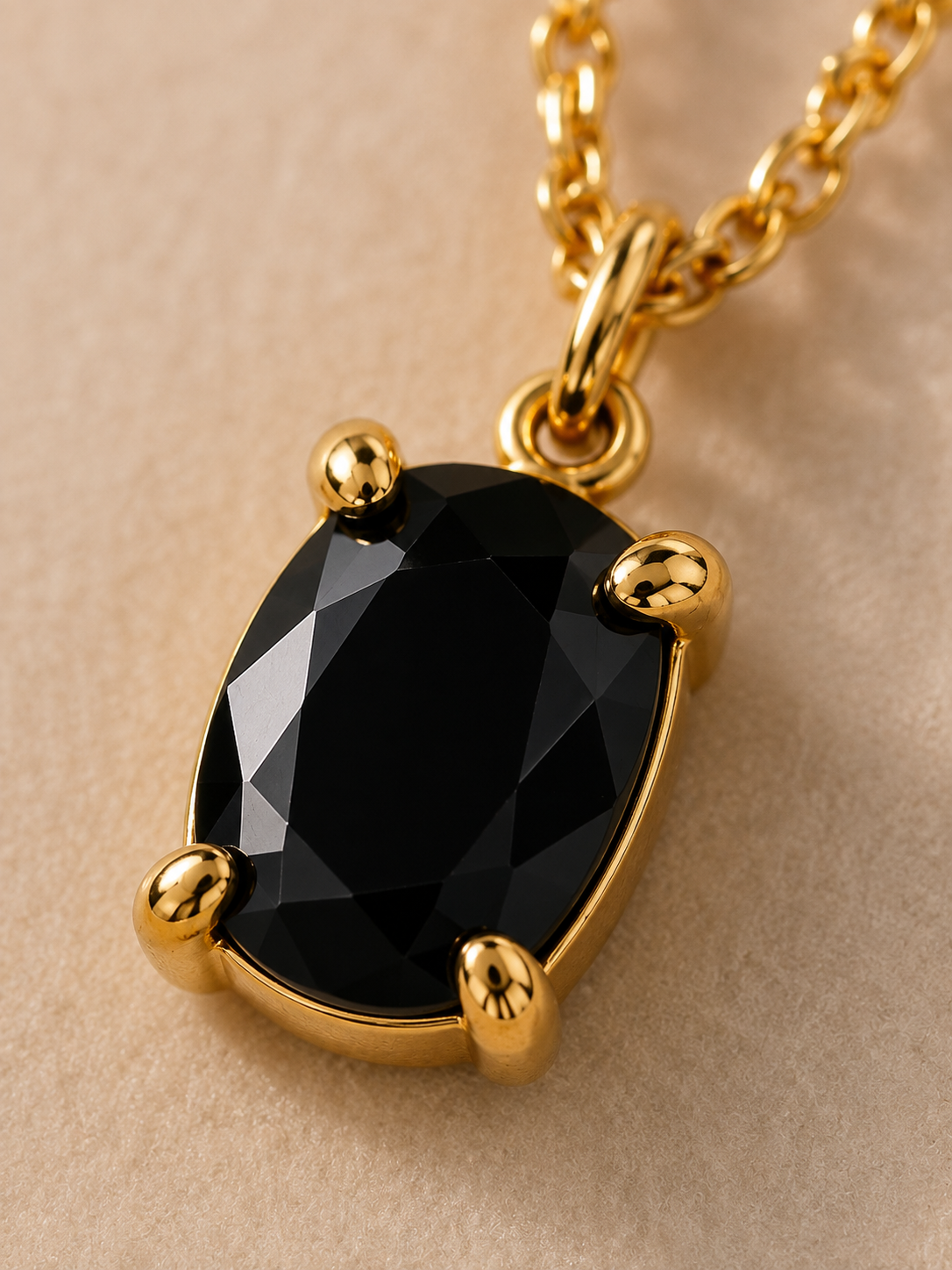 Emerald Radiance Necklace