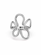 Fluid Bloom Ring – Briset London