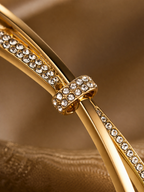 Pavé Bar Bangle – Briset London