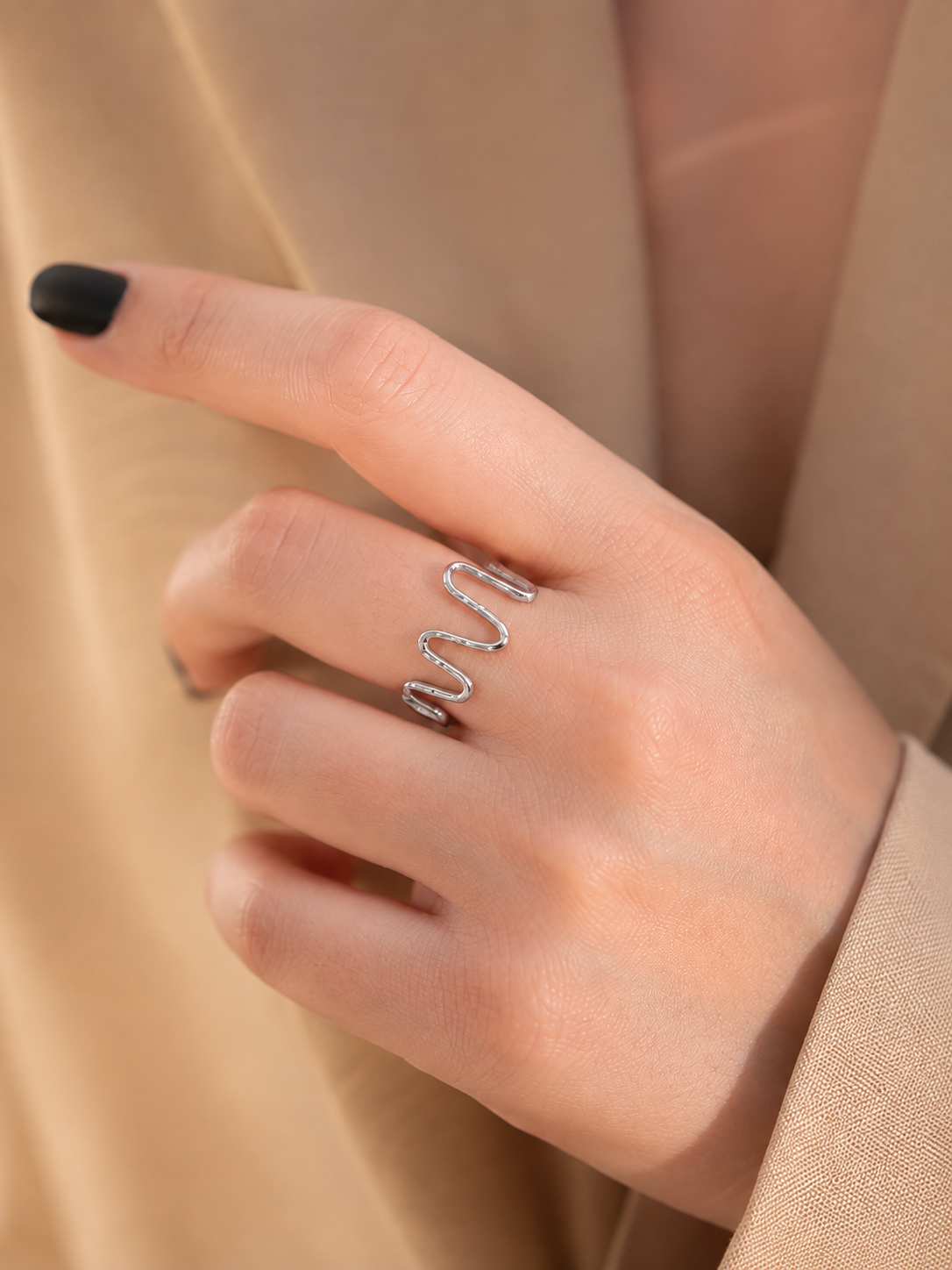 Serpentine Ring