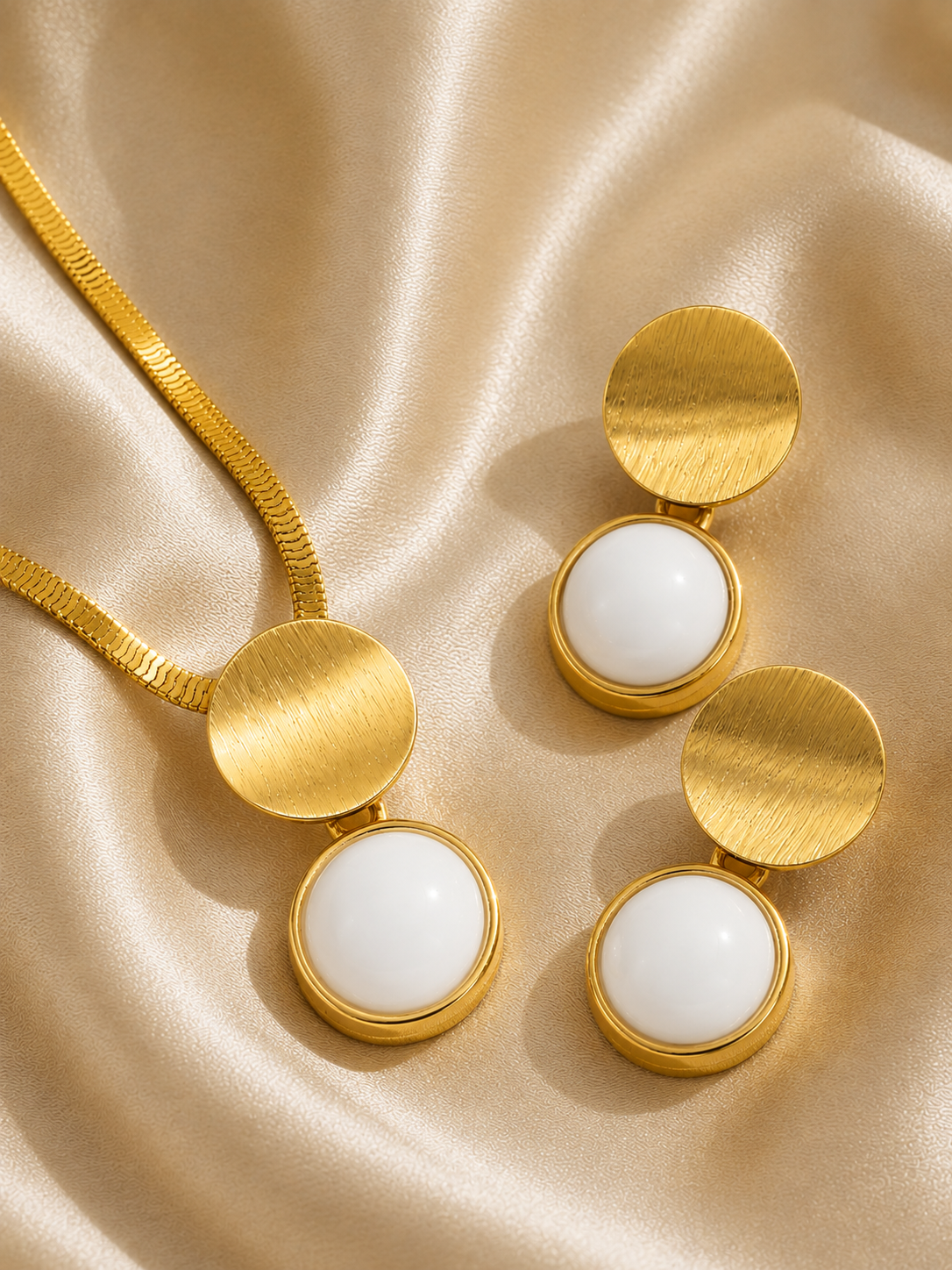Sloane Noir Jewellery Set