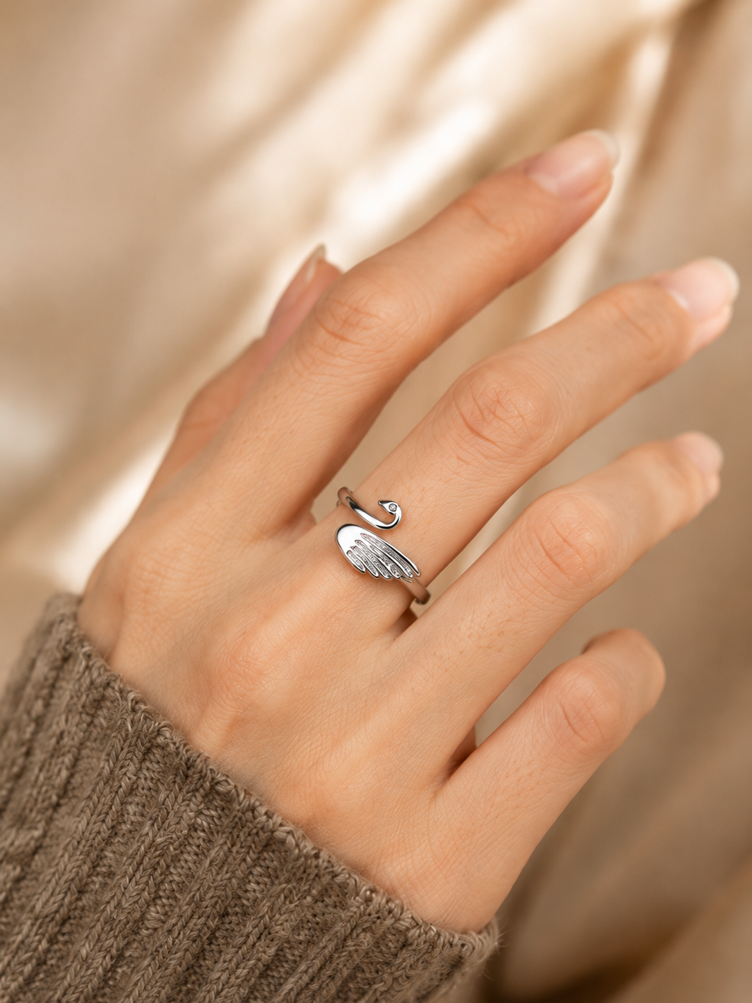 Swan Grace Ring