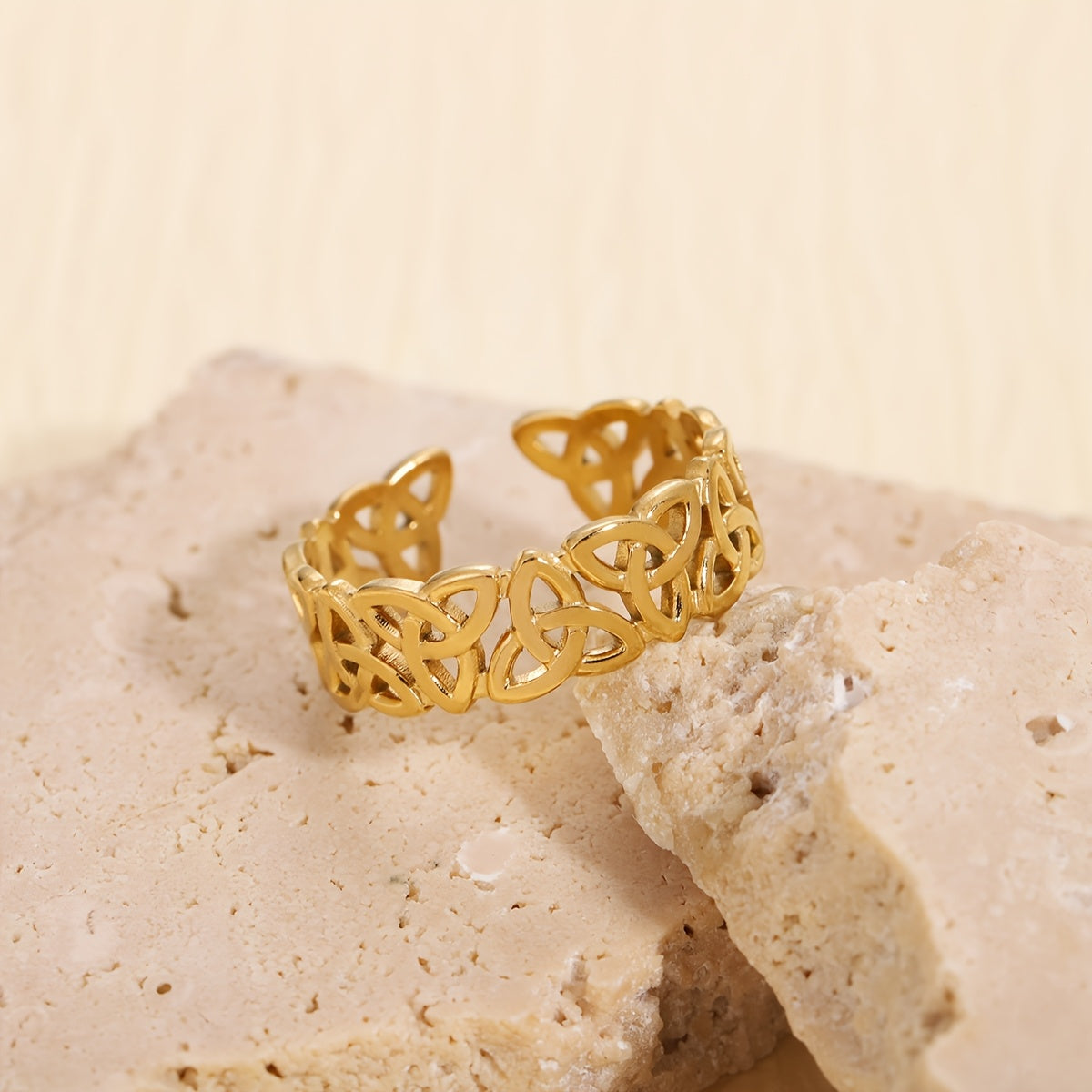 Celtic Knot Ring – Briset London